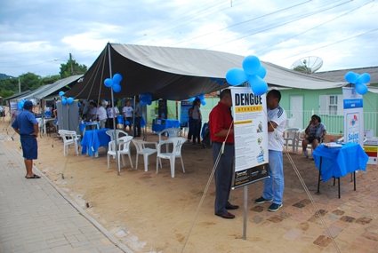 Durante toda a manhã foram oferecidos serviços de saúde à comunidade na Feira de Saúde